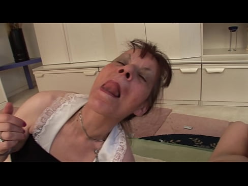 ❤️ Kaks vanaema ja üks vanaisa teevad kolmekesi ❤️❌ Seksivideo at et.nastypornpics-com.ru ﹏